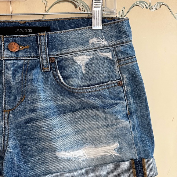 Joe’s Jeans Distressed Denim Shorts - Picture 3 of 9